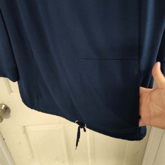 Terra & Sky Black Top - Picture 3 of 6